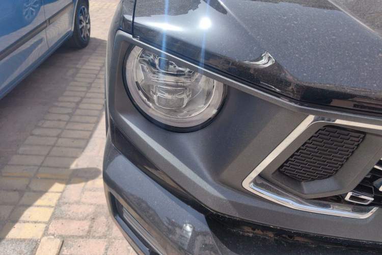 Used Haval H Dog 2023 1.5T Two-Wheel Drive Chao Ye Version Plus Right Front Headlight