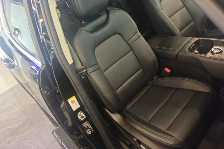 Used Haval H Dog 2023 1.5T Two-Wheel Drive Chao Ye Version Plus Right Front Seat