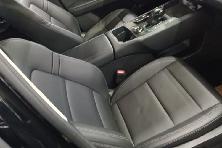 Used Haval H Dog 2023 2.0T Two-Wheel Drive Chaoye Version Plus Right Front Seat
