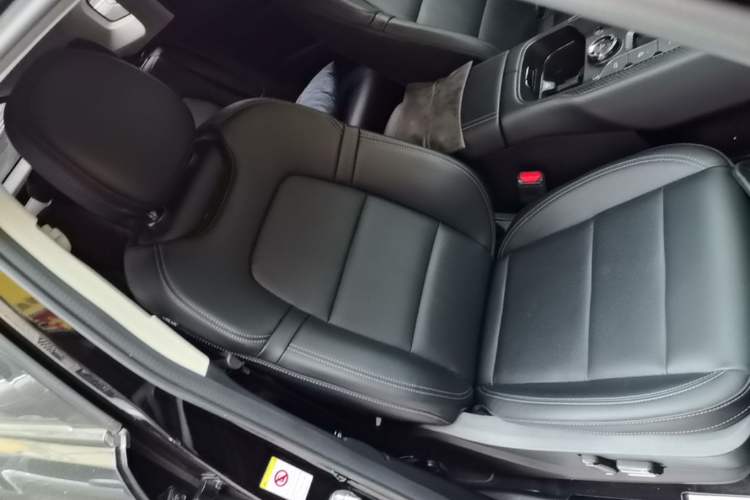 Used Haval H Dog 2023 2.0T All-Wheel-Drive Chaoye Plus Right Front Seat