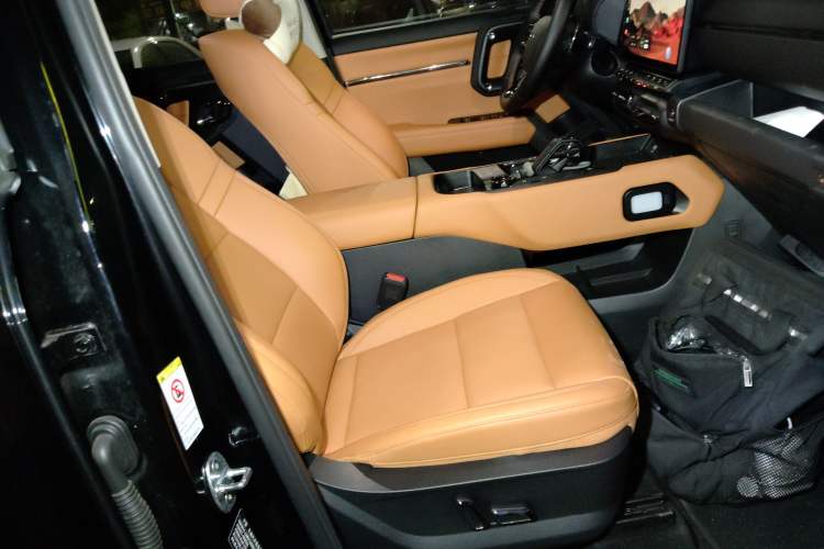 Used Haval H Dog 2023 2.0T Two-Wheel Drive Chaoye Version Plus Right Front Seat
