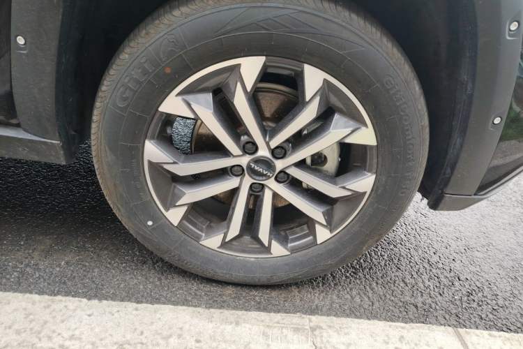 Used Haval H Dog 2023 1.5T Two-Wheel Drive Chao Ye Version Plus Right Front Wheel Hub