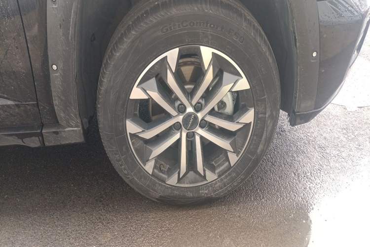 Used Haval H Dog 2023 1.5T Two-Wheel Drive Chao Ye Version Plus Right Front Wheel Hub