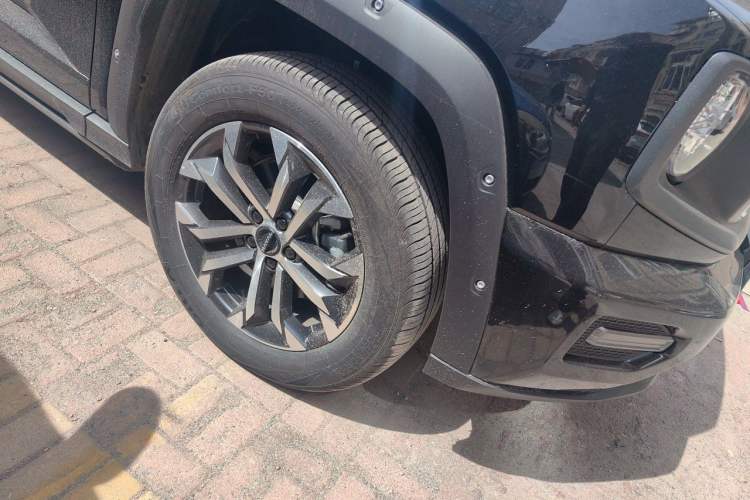Used Haval H Dog 2023 1.5T Two-Wheel Drive Chao Ye Version Plus Right Front Wheel Hub