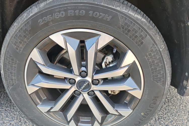 Used Haval H Dog 2023 2.0T All-Wheel-Drive Chaoye Plus Right Front Wheel Hub