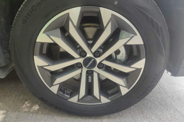Used Haval H Dog 2023 2.0T Two-Wheel Drive Chaoye Version Plus Right Front Wheel Hub