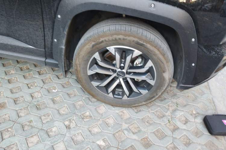 Used Haval H Dog 2023 2.0T All-Wheel-Drive Chaoye Plus Right Front Wheel Hub