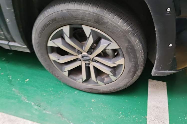 Used Haval H Dog 2023 1.5T Two-Wheel Drive Chao Ye Version Plus Right Front Wheel Hub