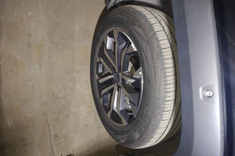 Used Haval H Dog 2023 2.0T All-Wheel-Drive Chaoye Plus Right Front Wheel Hub