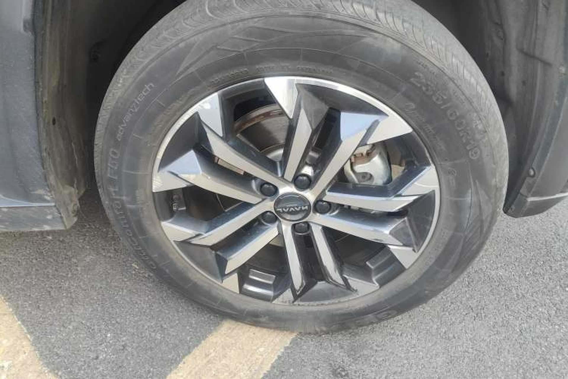 Used Haval H Dog 2023 2.0T Two-Wheel Drive Chaoye Version Plus Right Front Wheel Hub
