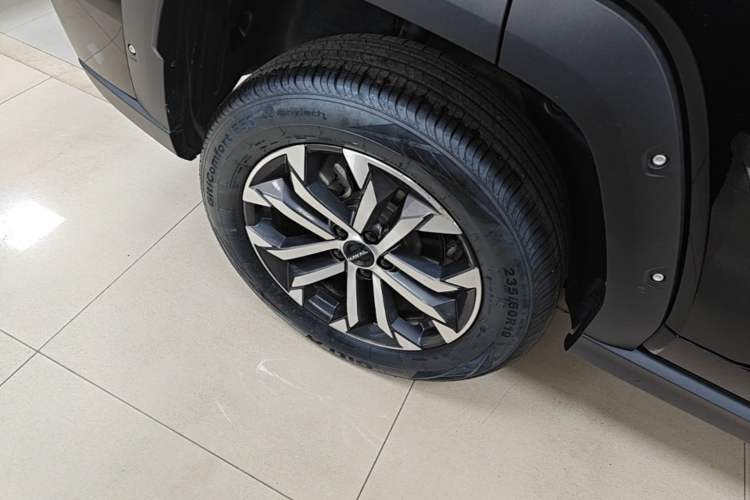 Used Haval H Dog 2023 1.5T Two-Wheel Drive Chao Ye Version Plus Right Rear Wheel Hub