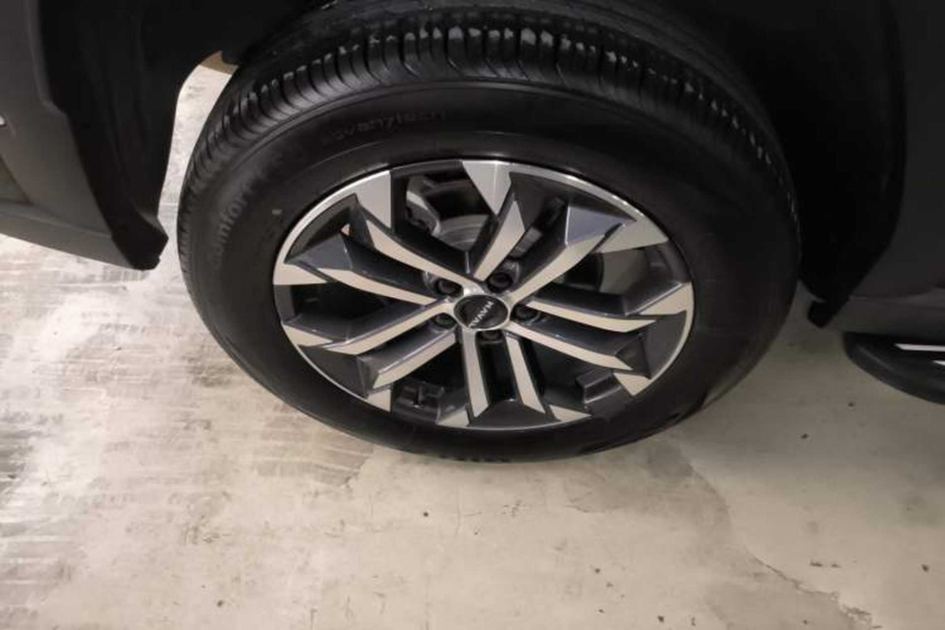 Used Haval H Dog 2023 2.0T All-Wheel-Drive Chaoye Plus Right Rear Wheel Hub