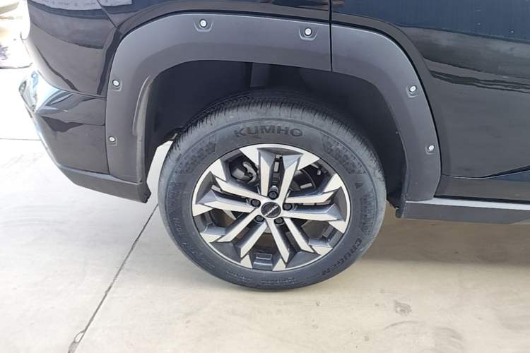 Used Haval H Dog 2023 1.5T Two-Wheel Drive Chao Ye Version Plus Right Rear Wheel Hub