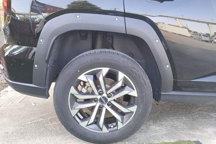 Used Haval H Dog 2023 1.5T Two-Wheel Drive Chao Ye Version Plus Right Rear Wheel Hub