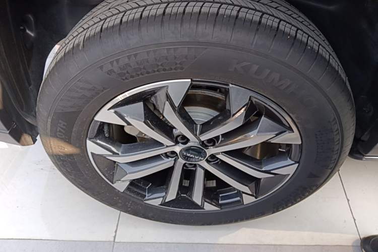 Used Haval H Dog 2023 2.0T Two-Wheel Drive Chaoye Version Plus Right Rear Wheel Hub