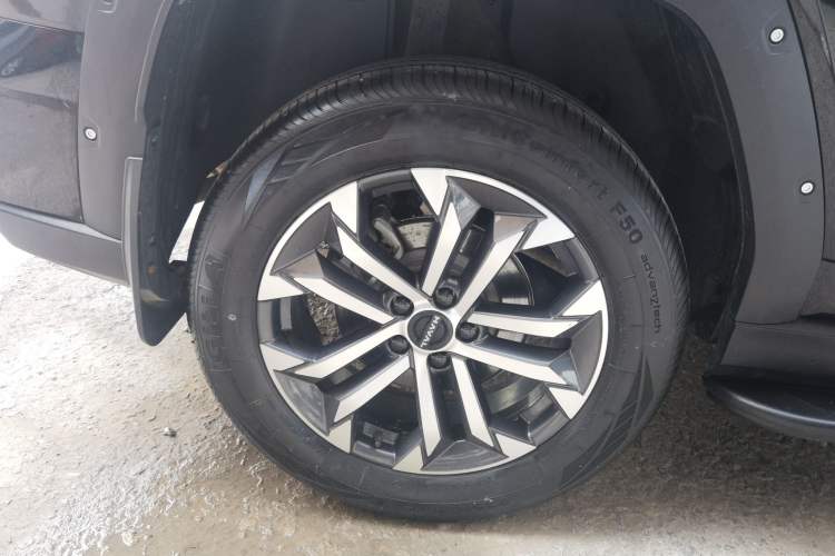 Used Haval H Dog 2023 1.5T Two-Wheel Drive Chao Ye Version Plus Right Rear Wheel Hub