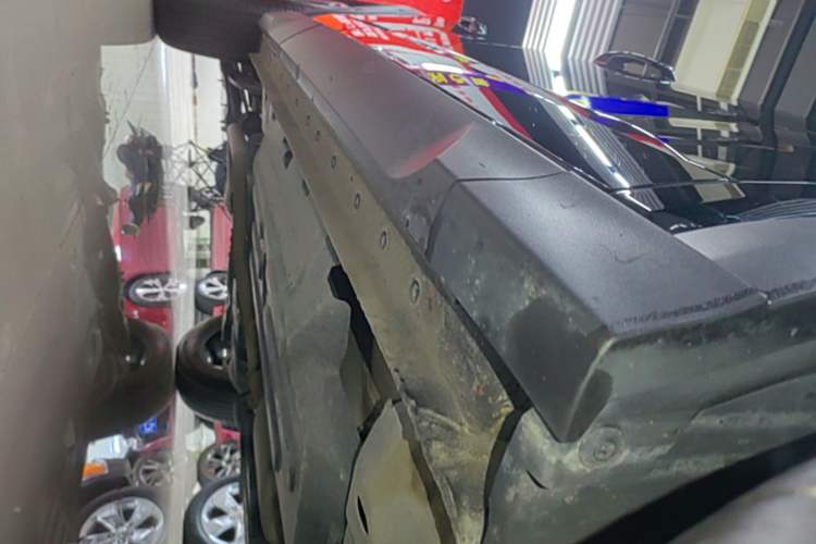 Used Haval H Dog 2023 1.5T Two-Wheel Drive Chao Ye Version Plus Right Side Sill
