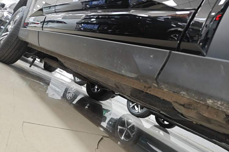 Used Haval H Dog 2023 1.5T Two-Wheel Drive Chao Ye Version Plus Right Side Sill