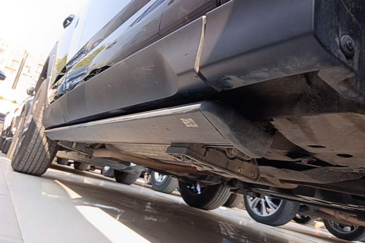 Used Haval H Dog 2023 2.0T Two-Wheel Drive Chaoye Version Plus Right Side Sill