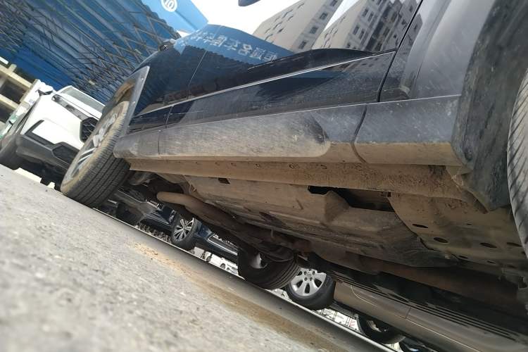 Used Haval H Dog 2023 2.0T Two-Wheel Drive Trendy Outdoor Edition Right Side Sill