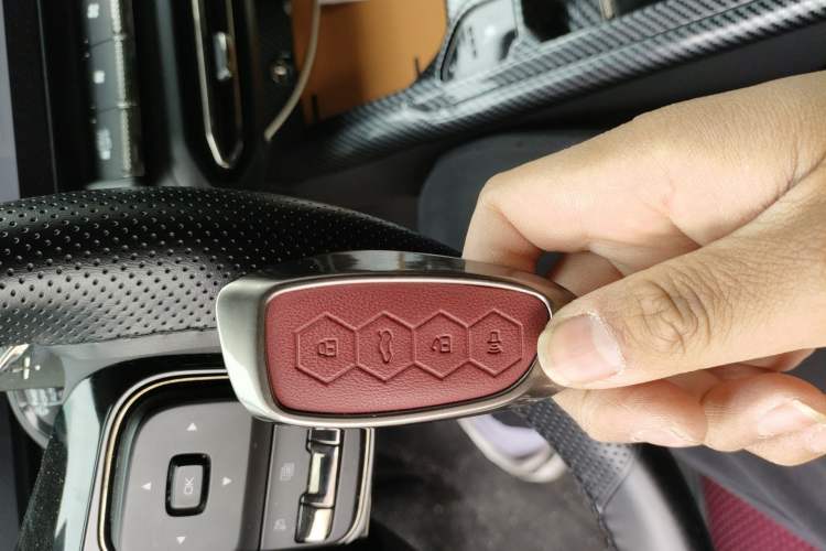 Used Haval H Dog 2023 1.5T Two-Wheel Drive Chao Ye Version Plus Vehicle Key