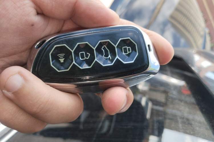 Used Haval H Dog 2023 2.0T Two-Wheel Drive Chaoye Version Plus Vehicle Key