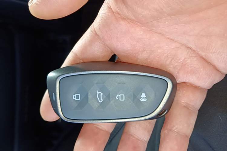 Used Haval H Dog 2023 2.0T Two-Wheel Drive Chaoye Version Plus Vehicle Key
