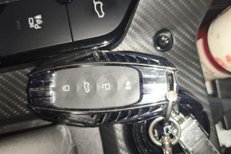Used Haval H Dog 2023 2.0T Two-Wheel Drive Chaoye Version Plus Vehicle Key