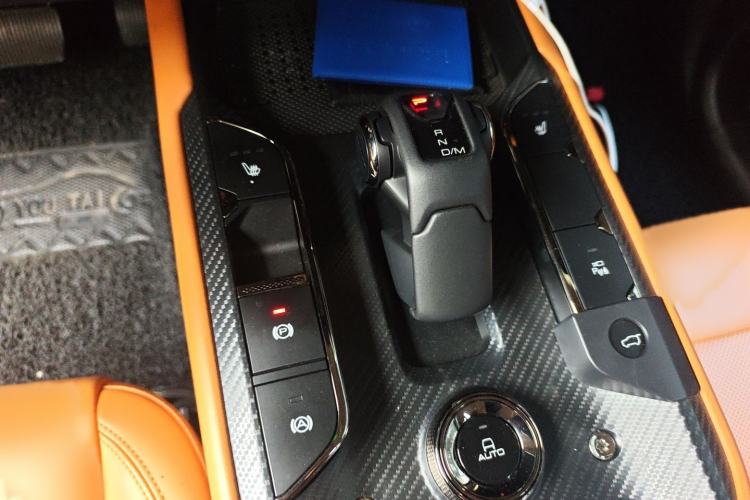 Used Haval H Dog 2023 1.5T Two-Wheel Drive Chao Ye Version Plus Gear Lever