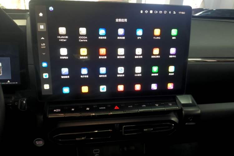 Used Haval H Dog 2023 1.5T Two-Wheel Drive Chao Ye Version Plus Audio And AC Panel