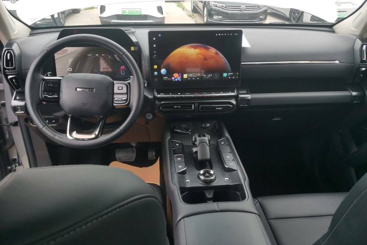 Used Haval H Dog 2023 2.0T Two-Wheel Drive Chaoye Version Plus Center Console