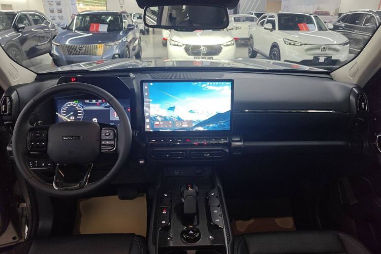 Used Haval H Dog 2023 2.0T Two-Wheel Drive Chaoye Version Plus Center Console