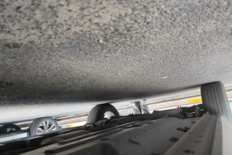 Used Haval H Dog 2023 1.5T Two-Wheel Drive Chao Ye Version Plus Chassis Front Right