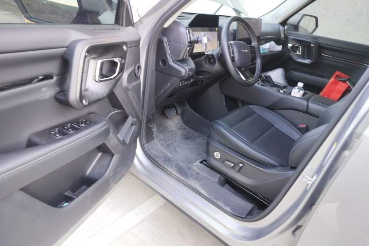 Used Haval H Dog 2023 1.5T Two-Wheel Drive Chao Ye Version Plus Driver Seat
