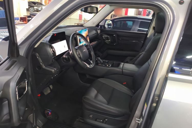 Used Haval H Dog 2023 2.0T All-Wheel-Drive Chaoye Plus Driver Seat