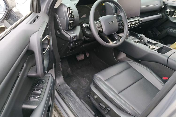 Used Haval H Dog 2023 2.0T All-Wheel-Drive Chaoye Plus Driver Seat