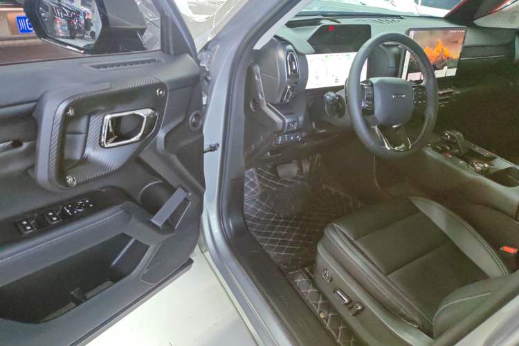 Used Haval H Dog 2023 1.5T Two-Wheel Drive Chao Ye Version Plus Driver Seat