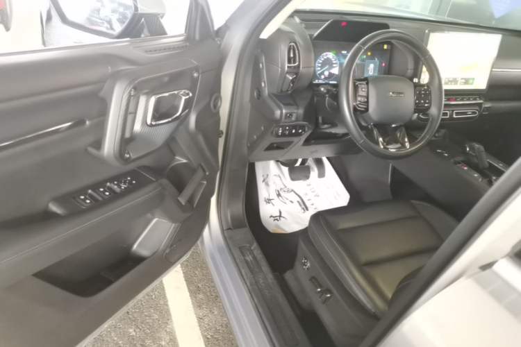 Used Haval H Dog 2023 1.5T Two-Wheel Drive Chao Ye Version Plus Driver Seat