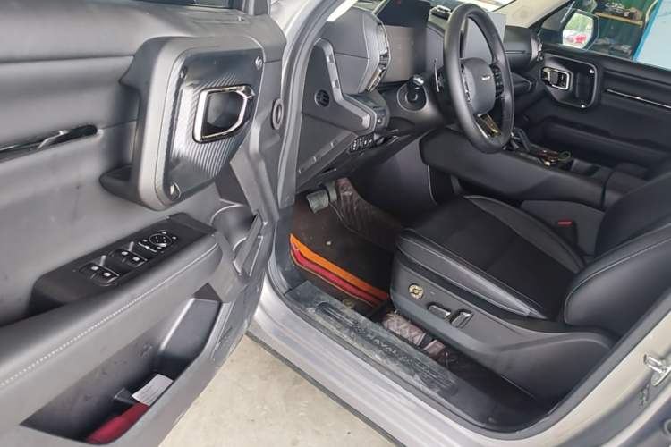 Used Haval H Dog 2023 2.0T All-Wheel-Drive Chaoye Plus Driver Seat