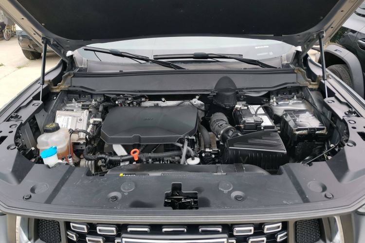 Used Haval H Dog 2023 2.0T Two-Wheel Drive Chaoye Version Plus Engine Bay