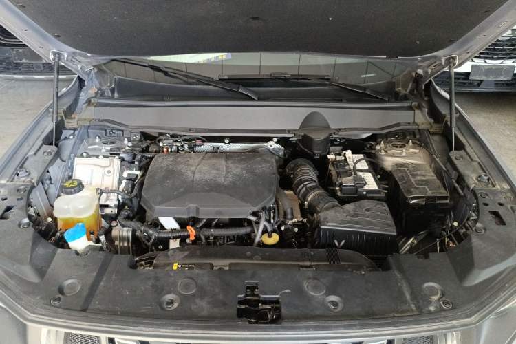 Used Haval H Dog 2023 2.0T Two-Wheel Drive Chaoye Version Plus Engine Bay