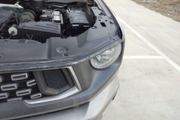 Used Haval H Dog 2023 1.5T Two-Wheel Drive Chao Ye Version Plus Engine Bay Left