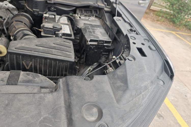 Used Haval H Dog 2023 1.5T Two-Wheel Drive Chao Ye Version Plus Engine Bay Left