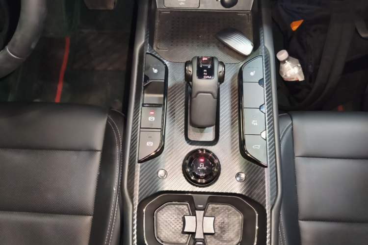 Used Haval H Dog 2023 2.0T Two-Wheel Drive Chaoye Version Plus Gear Lever