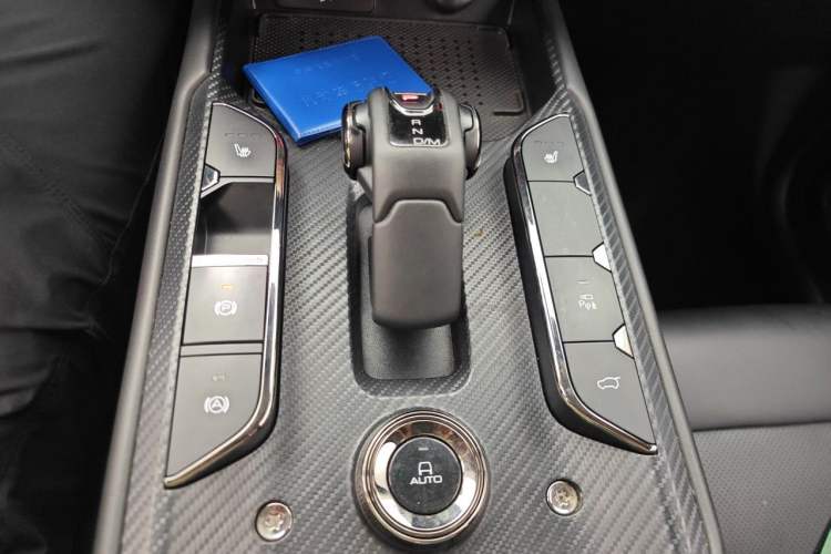 Used Haval H Dog 2023 2.0T Two-Wheel Drive Chaoye Version Plus Gear Lever