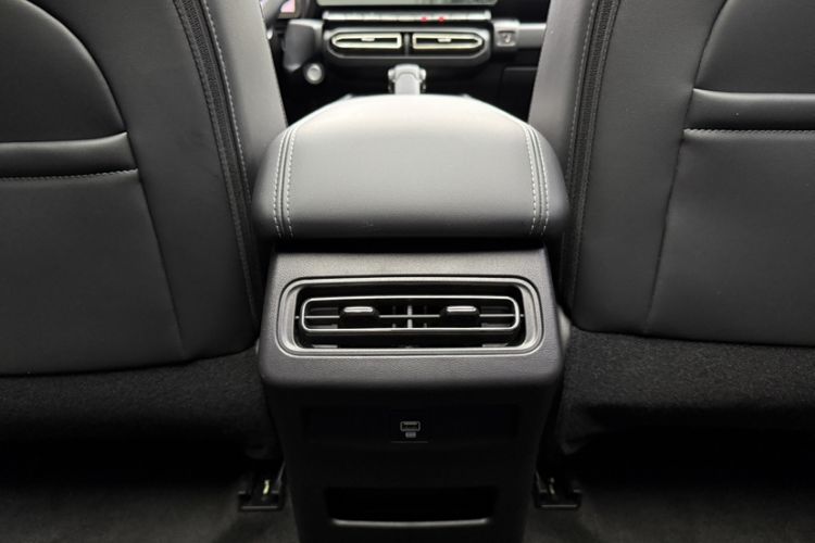 Used Haval H Dog 2023 1.5T Two-Wheel Drive Chao Ye Version Plus Interior 2