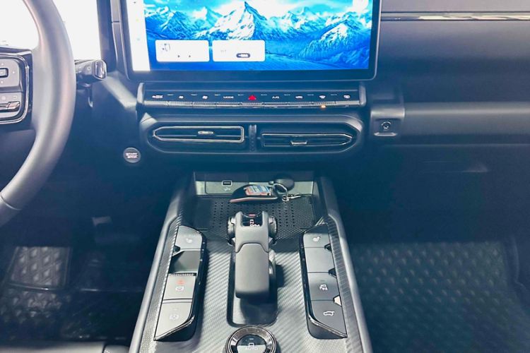 Used Haval H Dog 2023 2.0T Two-Wheel Drive Chaoye Version Plus Interior 4