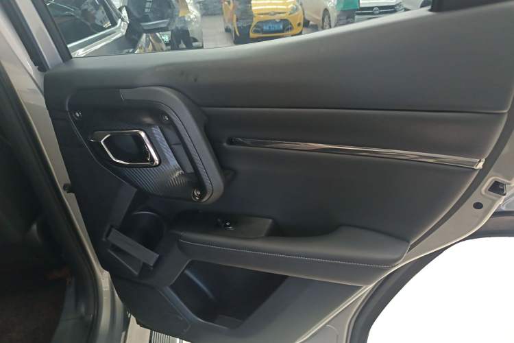 Used Haval H Dog 2023 2.0T Two-Wheel Drive Chaoye Version Plus Interior 6