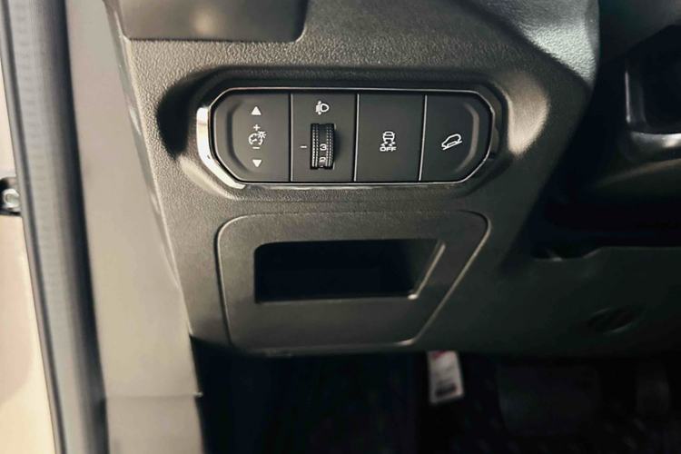 Used Haval H Dog 2023 2.0T Two-Wheel Drive Chaoye Version Plus Interior 6