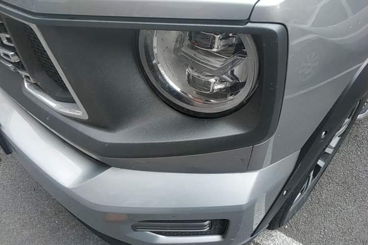Used Haval H Dog 2023 1.5T Two-Wheel Drive Chao Ye Version Plus Left Front Headlight